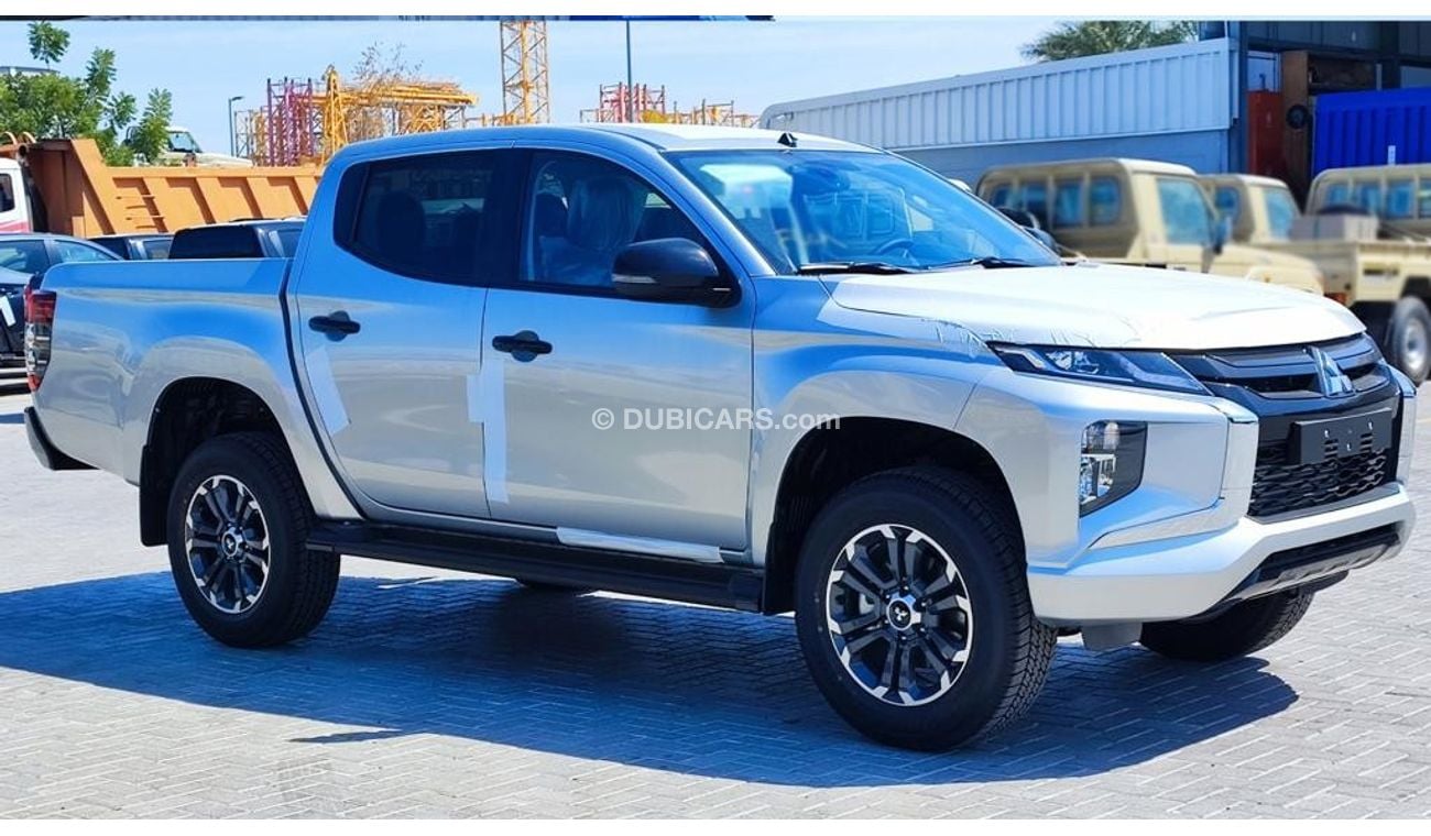 ميتسوبيشي L200 Mitsubishi L200 D DC 4WD 00G30 2.4L Sportero AT