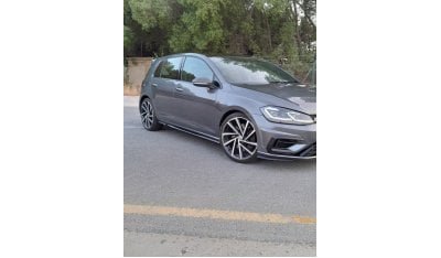 Volkswagen Golf R