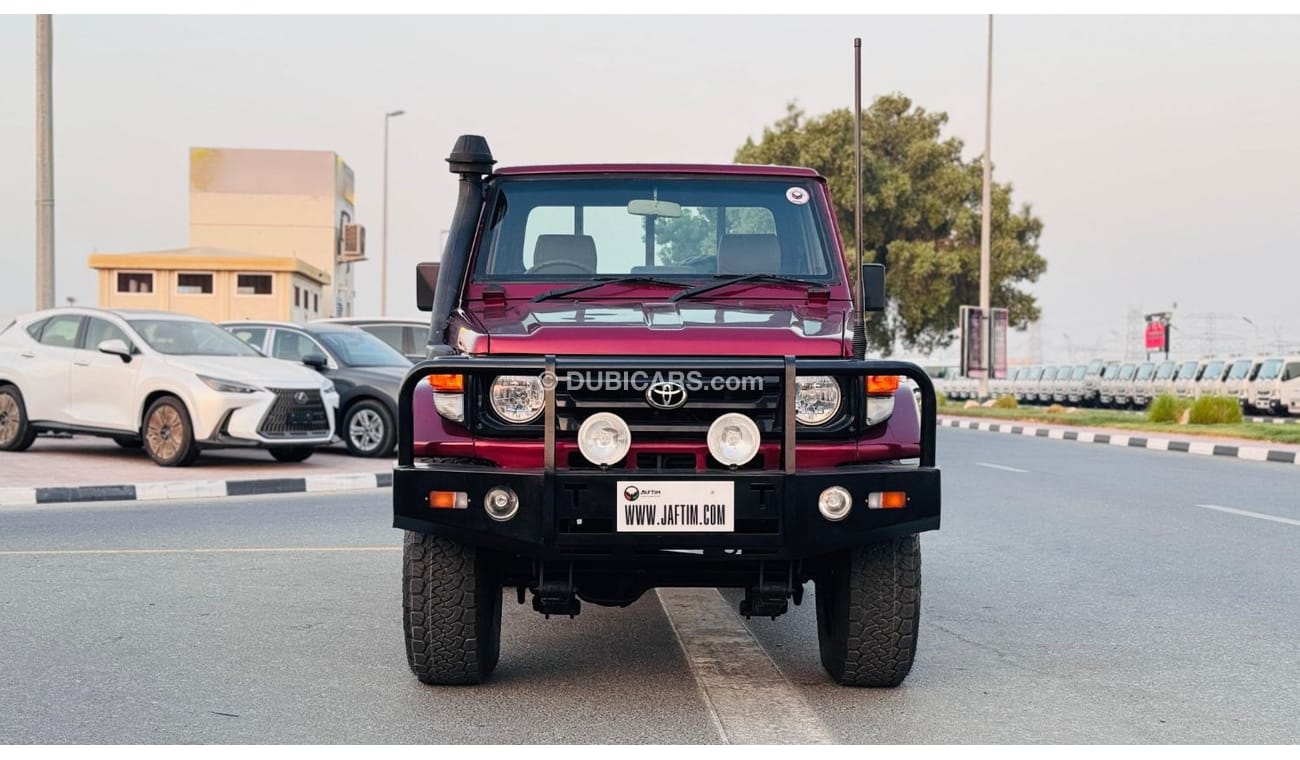 Toyota Land Cruiser Pick Up SINGLE CABIN | 4 X 4 | MANUAL TRANSMISSION | RHD | 4.2L DIESEL | PREMIUM BULL BAR