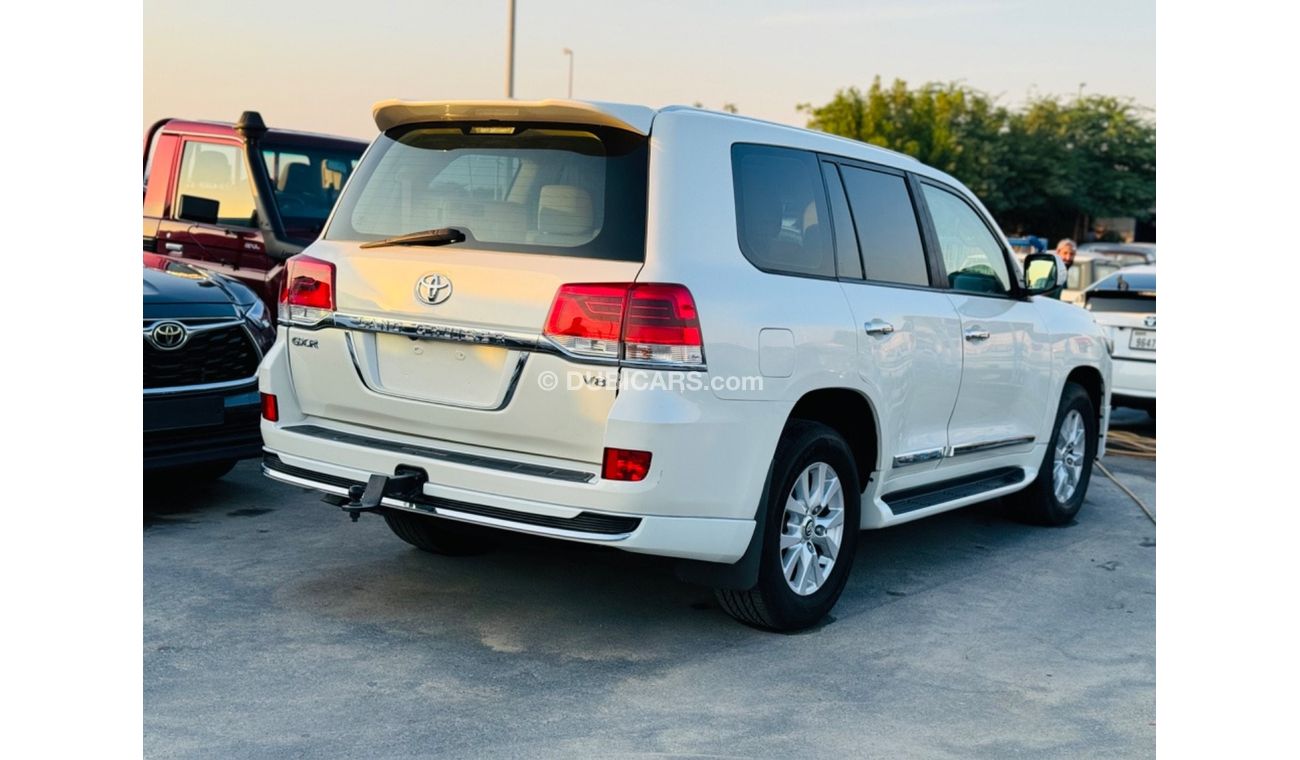 Toyota Land Cruiser Toyota Land Cruiser 2016 GXR v8