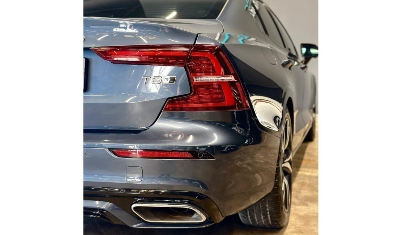 Volvo S60 AED 1,532pm • 0% Downpayment • R Design • Agency Warranty & Service 2026