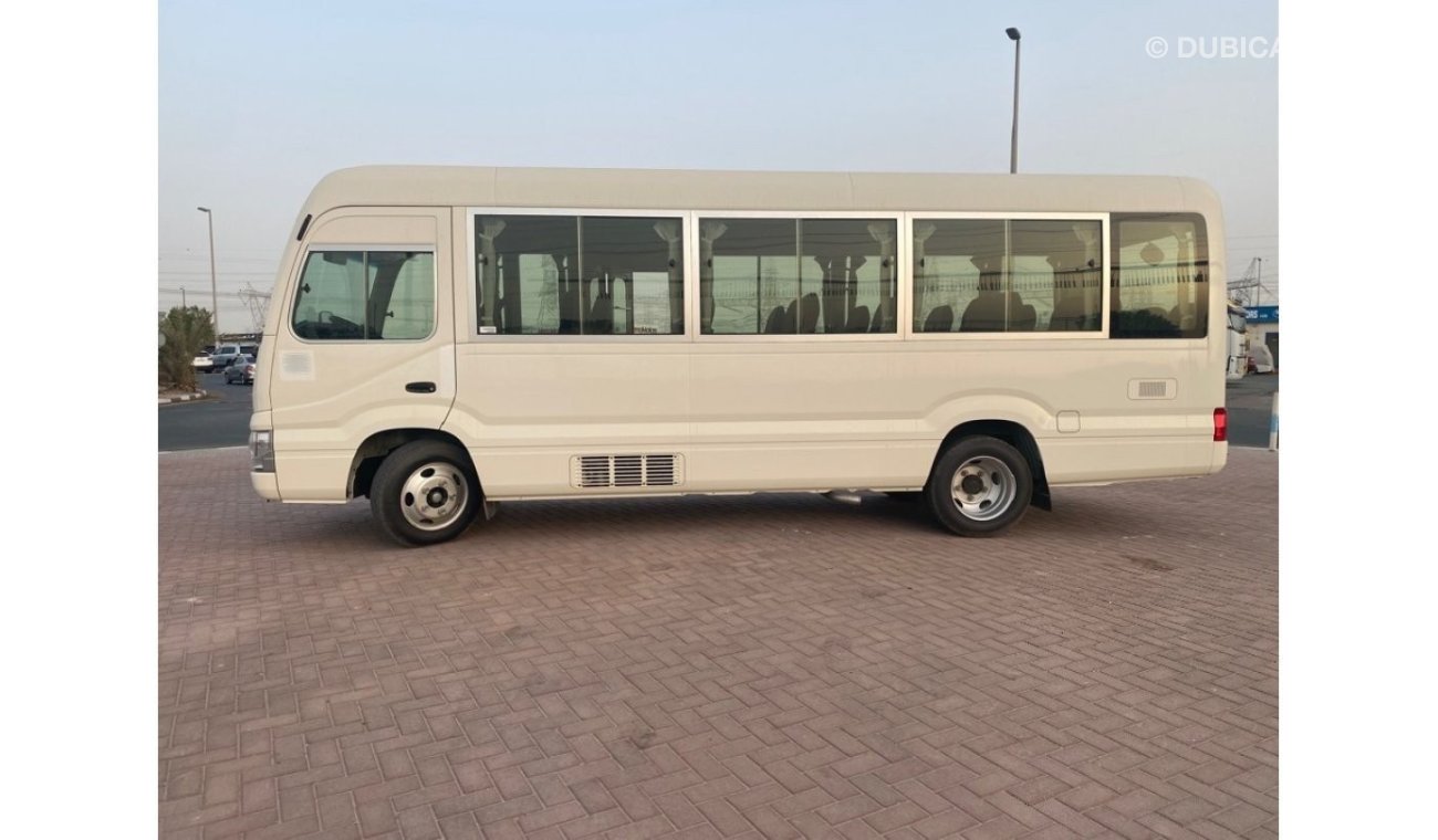 Toyota Coaster 4.2L DIESEL 22 SEAT FOR EXPORT