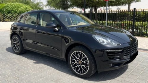 Porsche Macan S like new Macan S V6 GCC