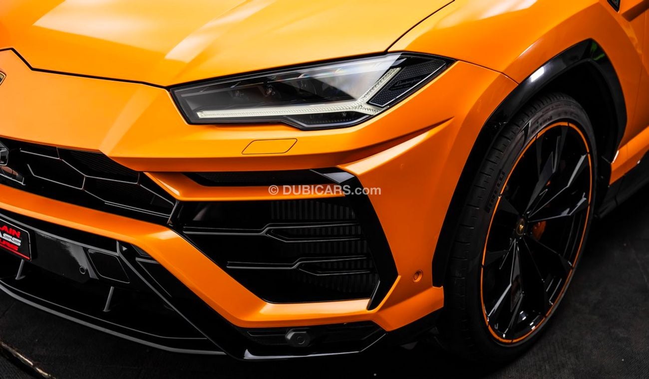 Lamborghini Urus Capsule 2022 - GCC - Under Warranty - One Free Service Available