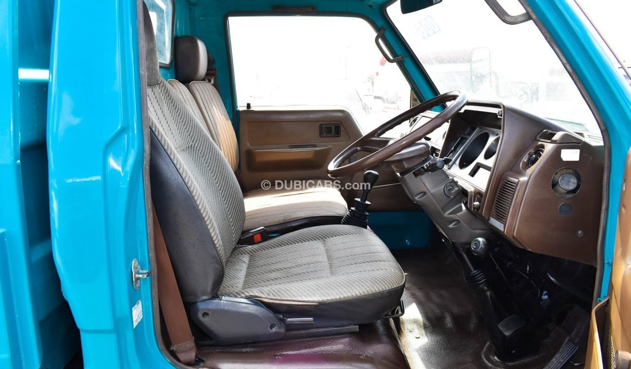 Toyota Dyna 1989, BLUE, 2DR, M/T , VIN BU67-0004056.