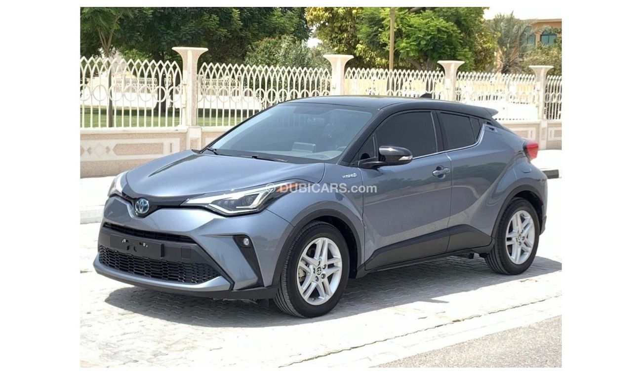 Toyota CHR Toyota C-HR Hybrid 2023 (1.8L) GCC Specs Full Option