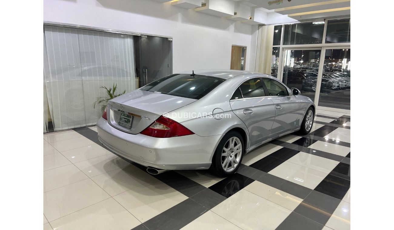 مرسيدس بنز CLS 500 MERCEDES BENZ CLS500  MODEL2007 WITHOUT ANY ACCIDENT