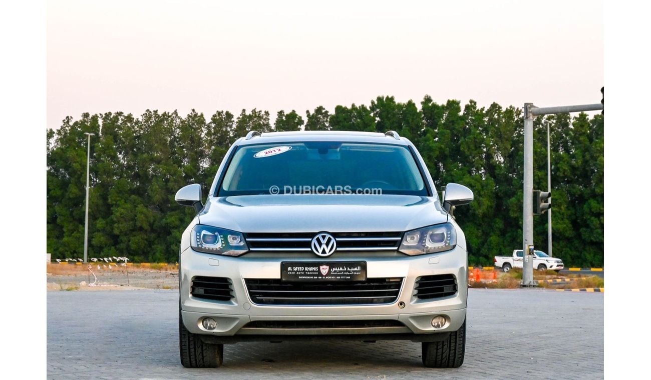 Volkswagen Touareg Volkswagen Touareg 2012 GCC, full option, in excellent condition, inside and out