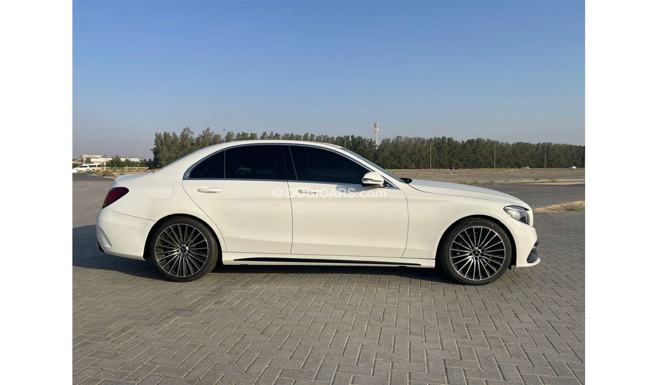 Mercedes-Benz C 300 AMG Pack