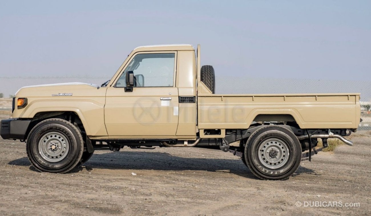 Toyota Land Cruiser Pick Up C79SC 4.0L PETROL: WITH POWER WINDOW, DIFF LOCK, NEW SHAPE (EXPORT ONLY)