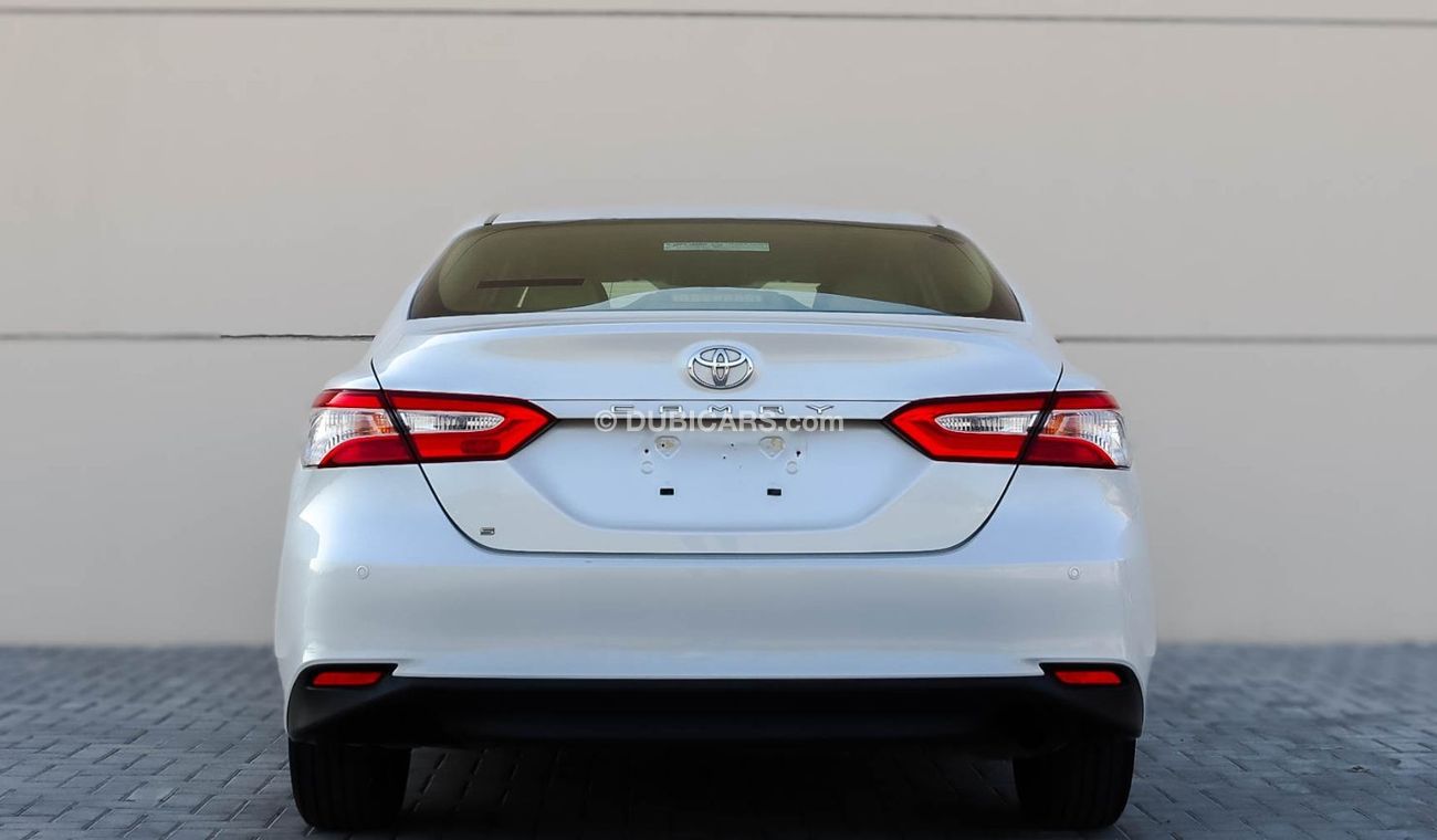 تويوتا كامري S 2.5L (181 HP) Toyota Camry 2018 GCC without accidents in excellent condition 1111 P.M