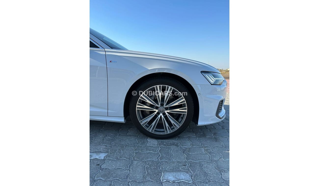 Audi A6 55 TFSI quattro S-Line اودي A6 تي اف اس أي 55 كواترو  موديل : 2019 *مطلوب*: 135.000 درهم *ممشى*: 154