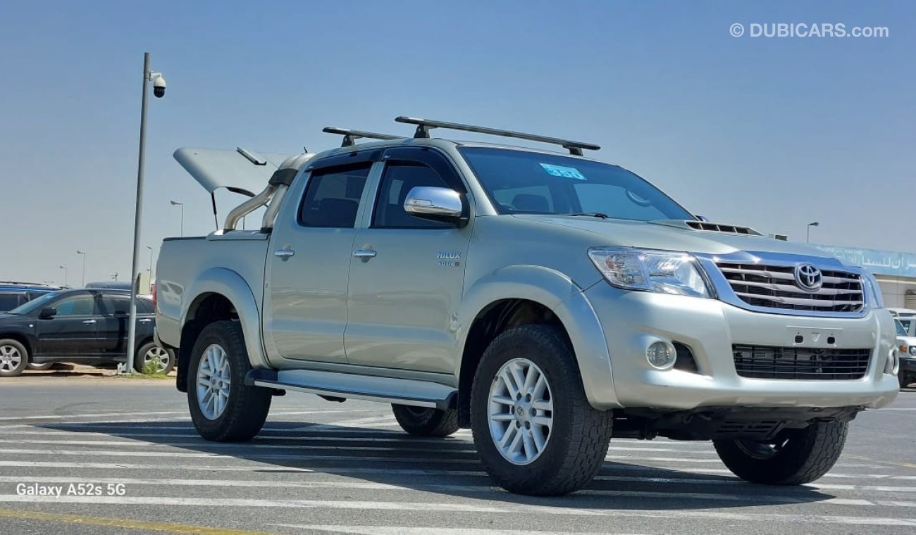 تويوتا هيلوكس TOYOTA HILUX PICKUP 3.00 CC MODEL 2013 DIESEL RIGHT HANDED