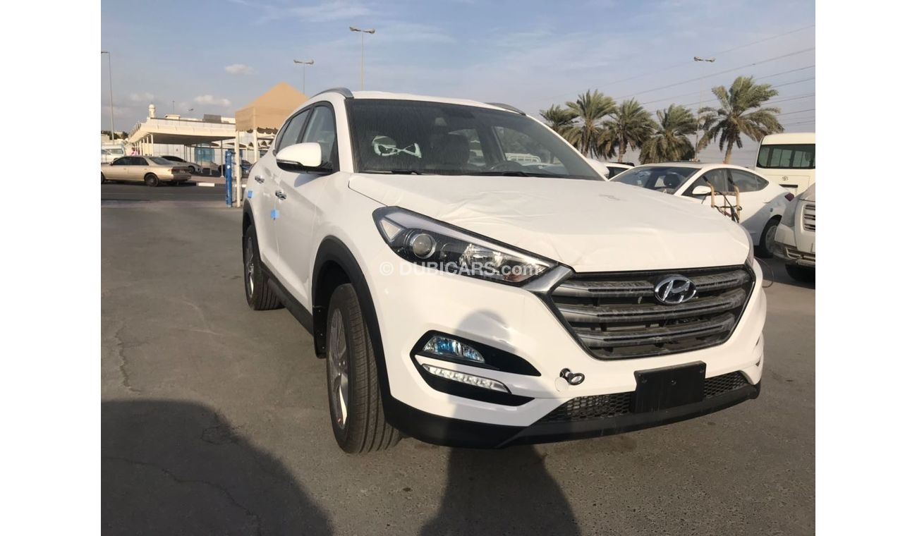 Hyundai Tucson WITH SUNROOF