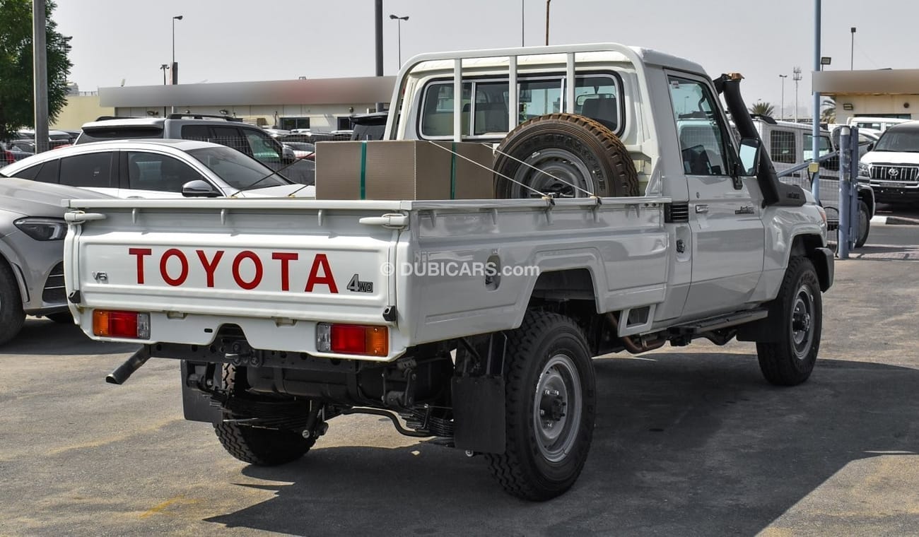 Toyota Land Cruiser Pick Up 4.0L V6 Petrol Single Cabin