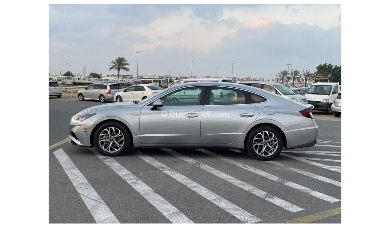 هيونداي سوناتا “Offer”  2020 Hyundai Sonata SEL premium 2.5L V4 - Push Start -