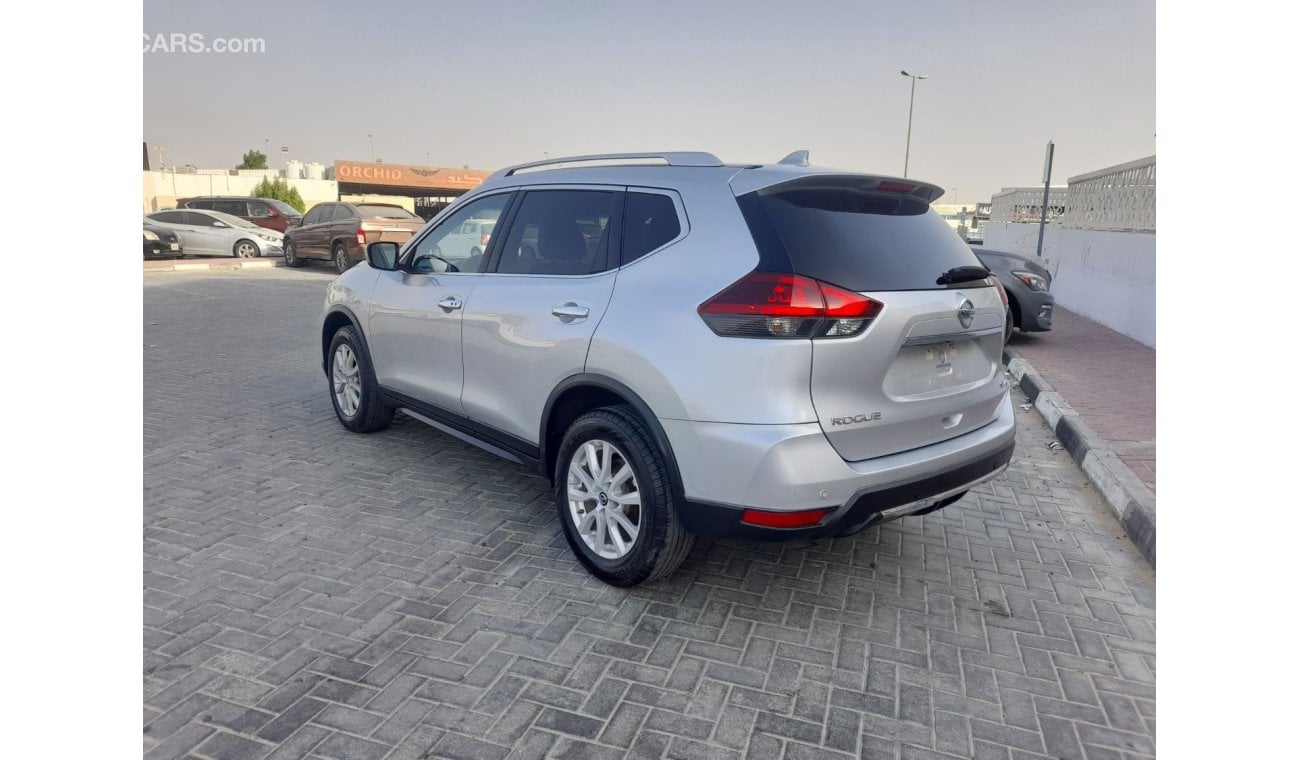 نيسان روج Nissan Rogue 2019 Sv 4x4