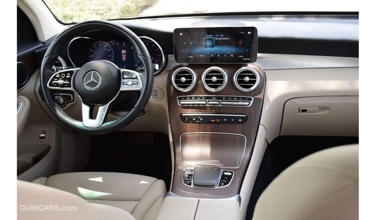 مرسيدس بنز GLC 300 4MATIC