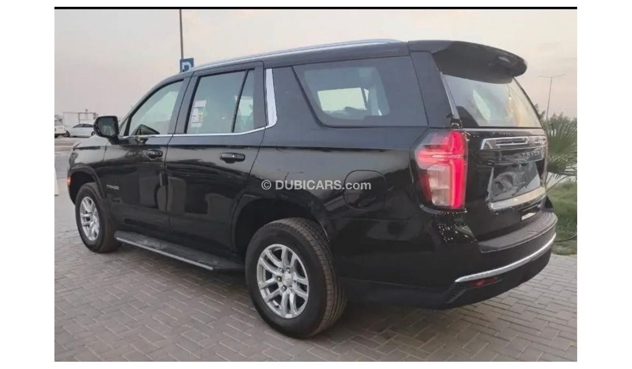 شيفروليه تاهو 5.3L PETROL V8 2023 GCC