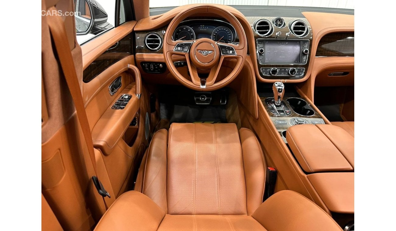 Bentley Bentayga V8 2019 Bentley Bentayga, 1 Year Warranty, Service History, GCC