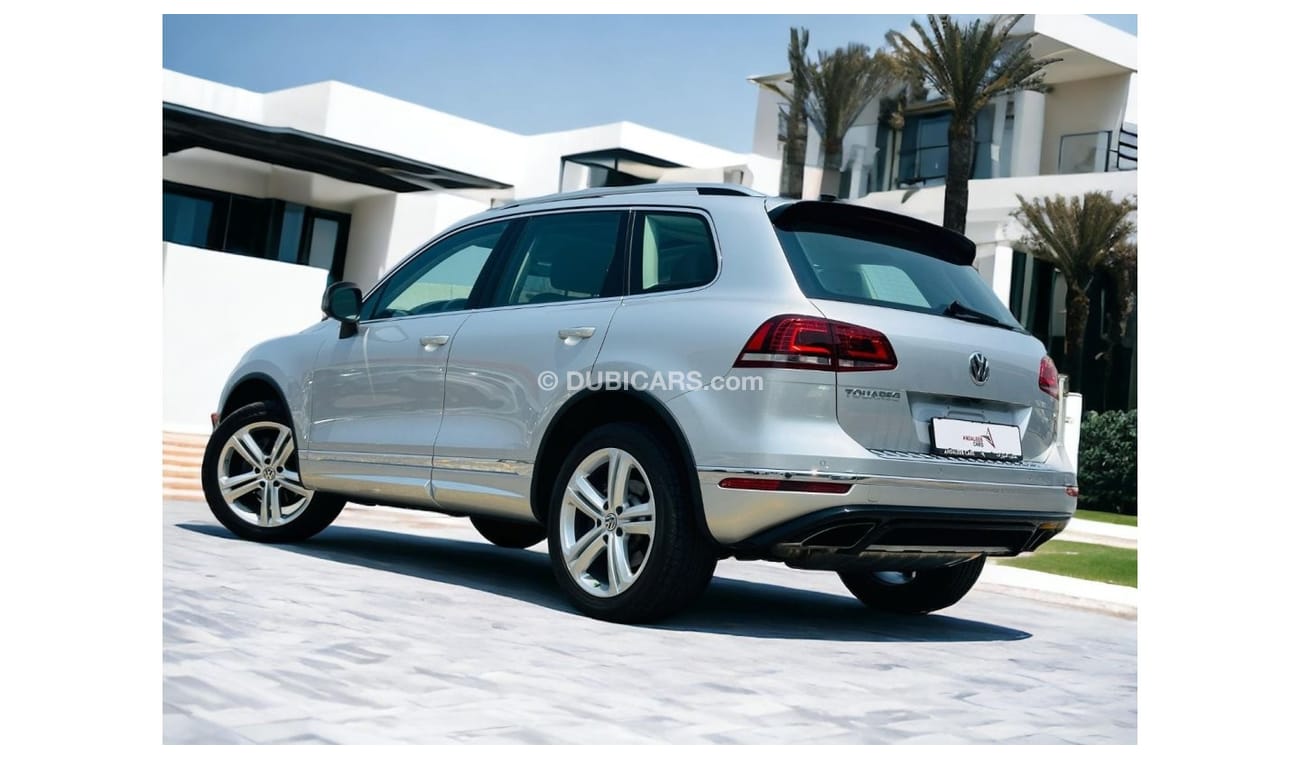 فولكس واجن طوارق هايلاين بلس AED 1,585 PM AVAILABLE | FSH | LOW MILEAGE | VOLKSWAGEN TOUAREG 2018 R-LINE | V6