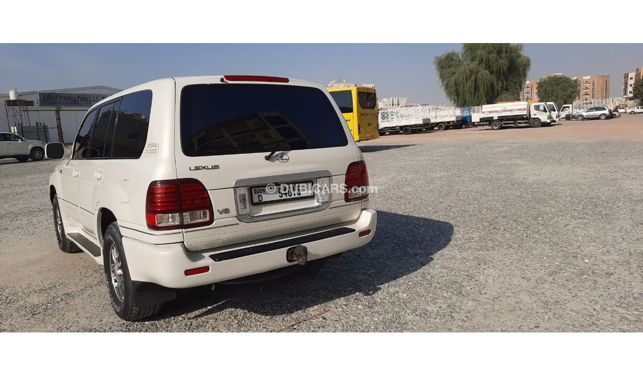 Used Lexus LX 470 1998 for sale in Dubai - 562543