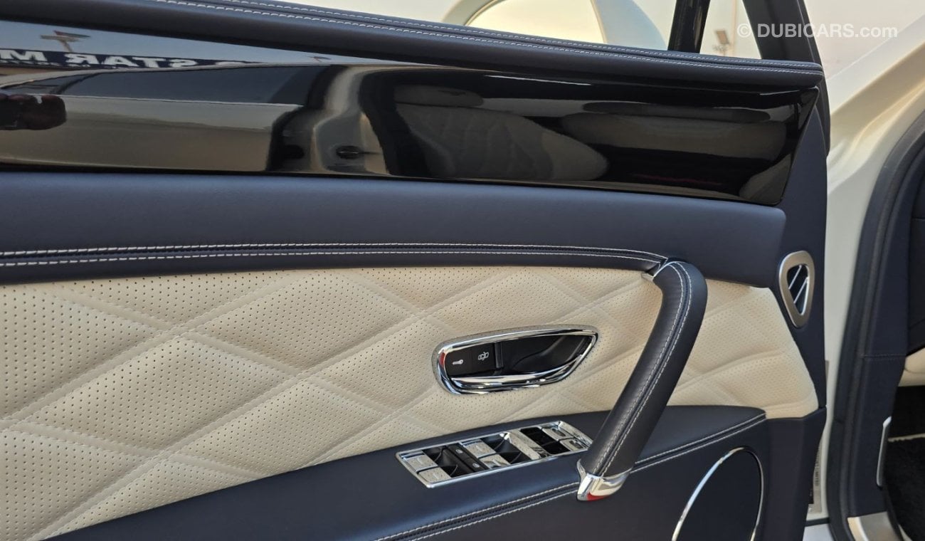 بنتلي كونتيننتال فلاينج سبر Bentley Flying Spur Speed special order handmade. In new condition, 2014 model, imported from Japan