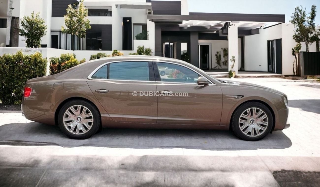 Bentley Flying Spur Bentley Flying Spur 2014 | GCC | W12 | Full Service History | Clean Car