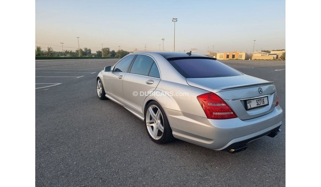 Mercedes-Benz S550 Maybach