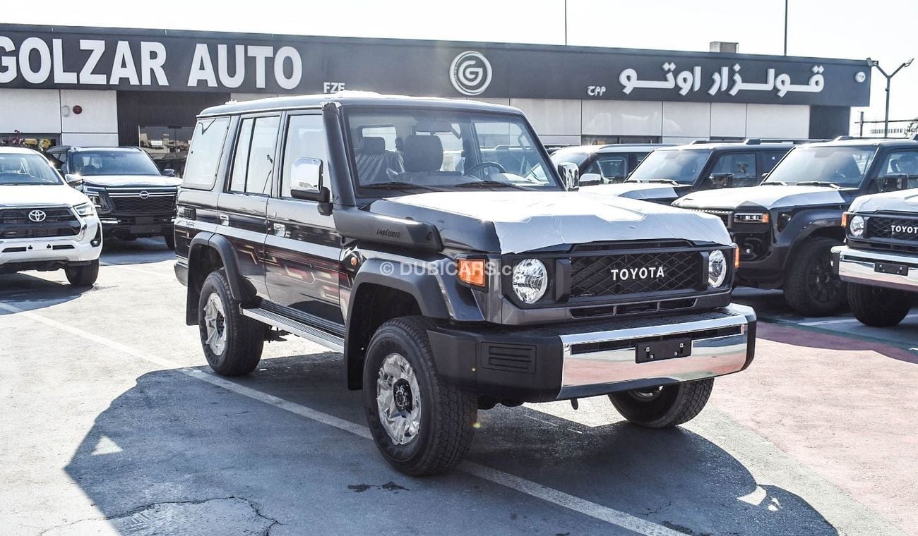 Toyota Land Cruiser Hard Top Toyota Landcruiser Hardtop LC76 4.0L M/T High Option, Many colors available stock, Black, White, bei