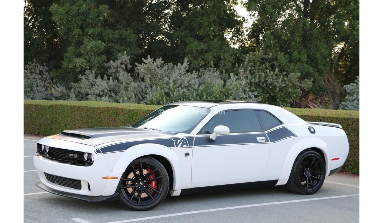 Dodge Challenger SRT 392 DODGE CHALLENGER 2018 SRT TA manual