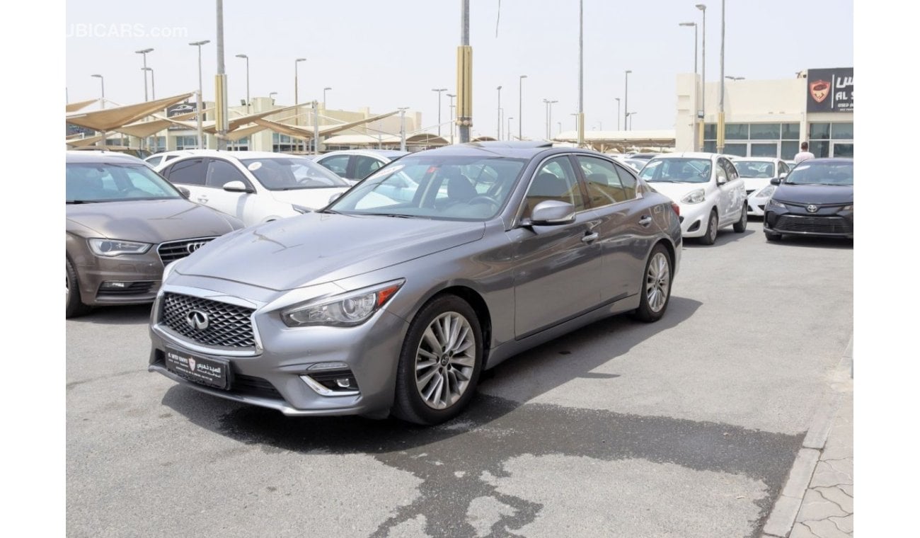 Infiniti Q50 Sport ACCIDENTS FREE - GCC - FULL OPTION - 3000 CC - PERFECT CONDITION INSIDE OUT