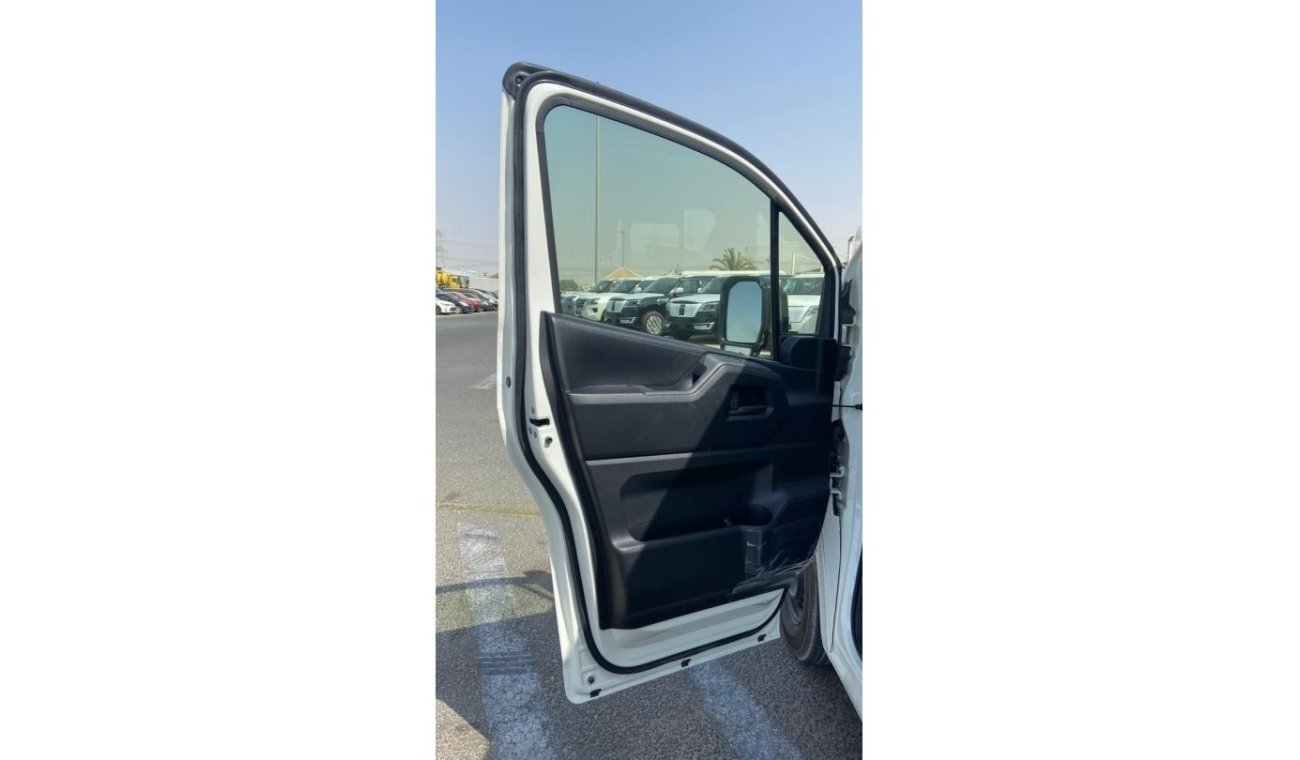 Toyota Hiace 2.8L,DIESEL,13SEATS,HIGH/ROOF,MT,2025MY ( FOR EXPORT ONLY)