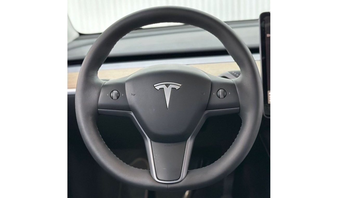 Tesla Model Y 2022 Tesla Model Y Long Range, 2026 Tesla Warranty, 2030 Tesla Battery + Drive Unit Warranty, GCC