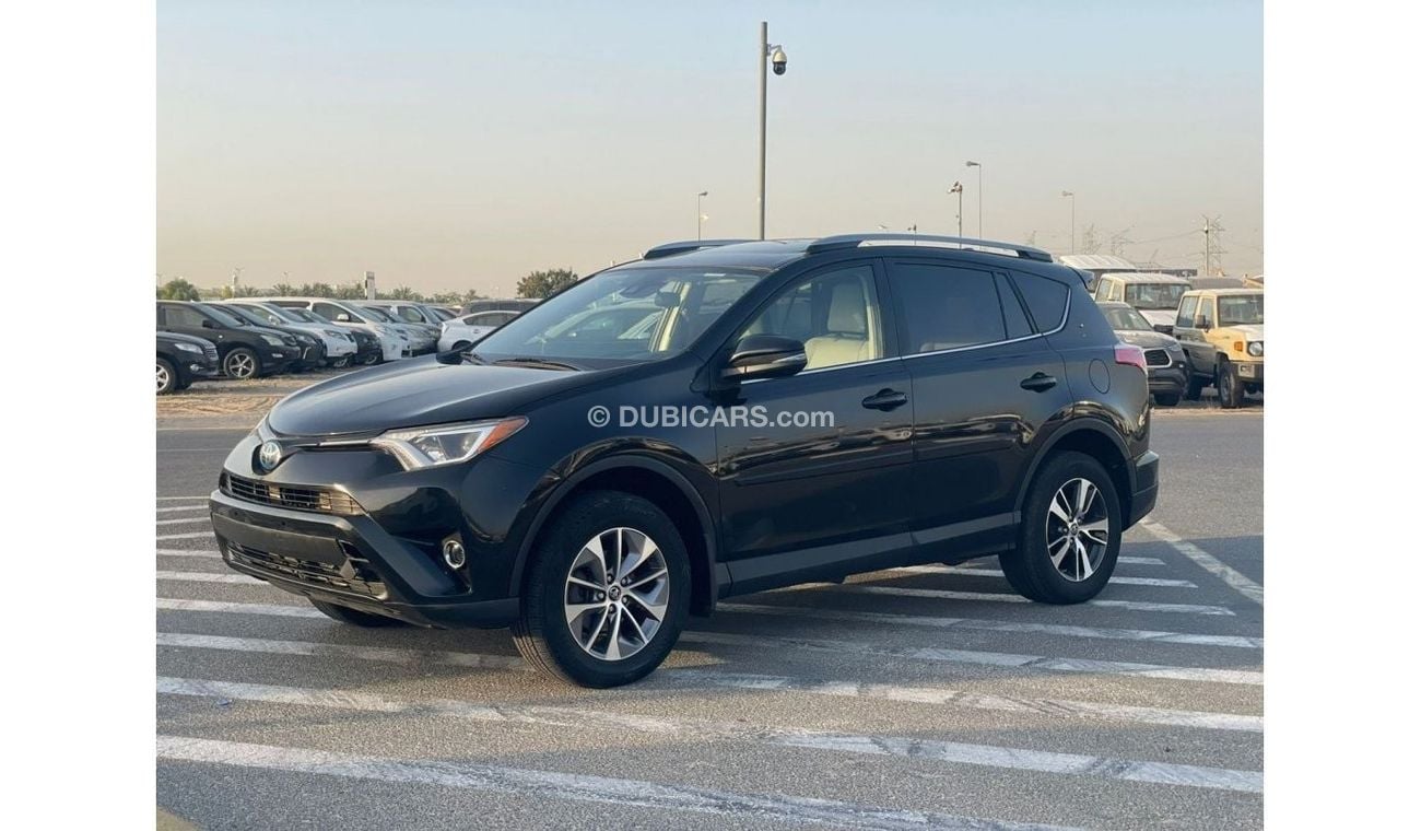 تويوتا راف ٤ 2018 Toyota Rav4 XLE 4x4 Full Option Push Start - Hybrid Fuel ⛽️-