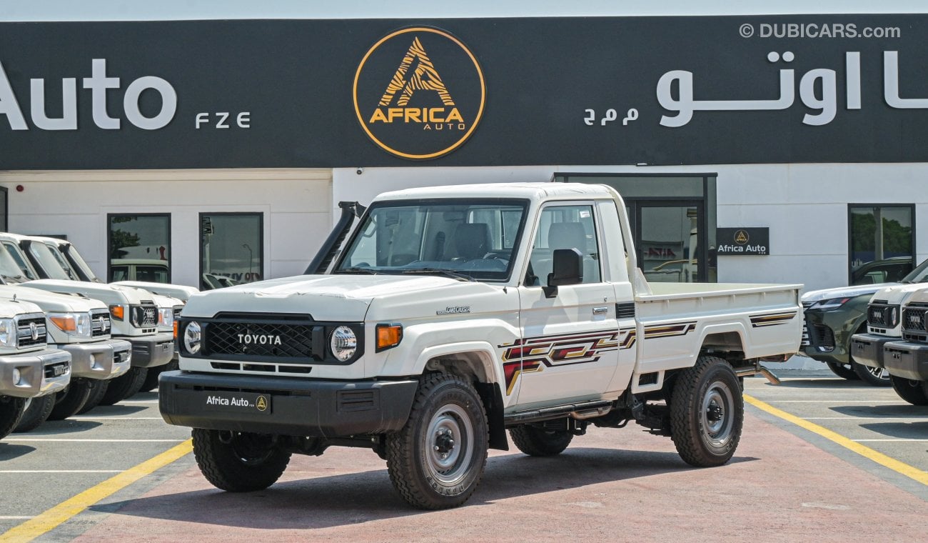 Toyota Land Cruiser 79 SC 4.0L MT  YM 2024