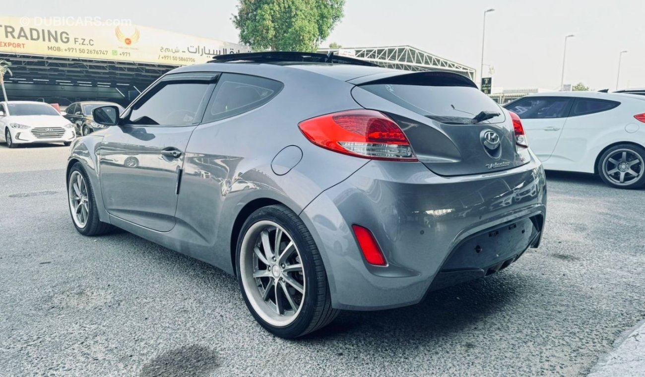 Hyundai Veloster