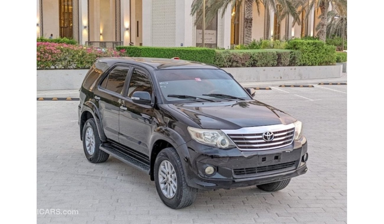 تويوتا فورتونر Toyota Fortuner 2013 v4 full options top of the range