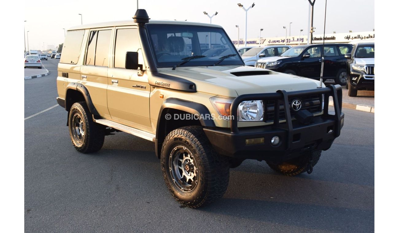 Toyota Land Cruiser Hard Top Toyota landcruise Hard Top 2016 Model Diesel Transmission. Manual Interior. Black 5 seater 4 Doors