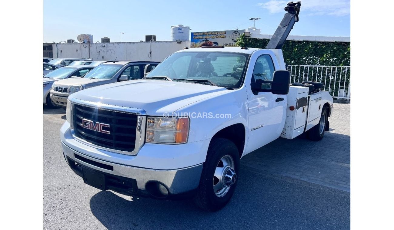 جي أم سي سييرا GMC HD3500 pickup, police car, in very good condition, model 2008