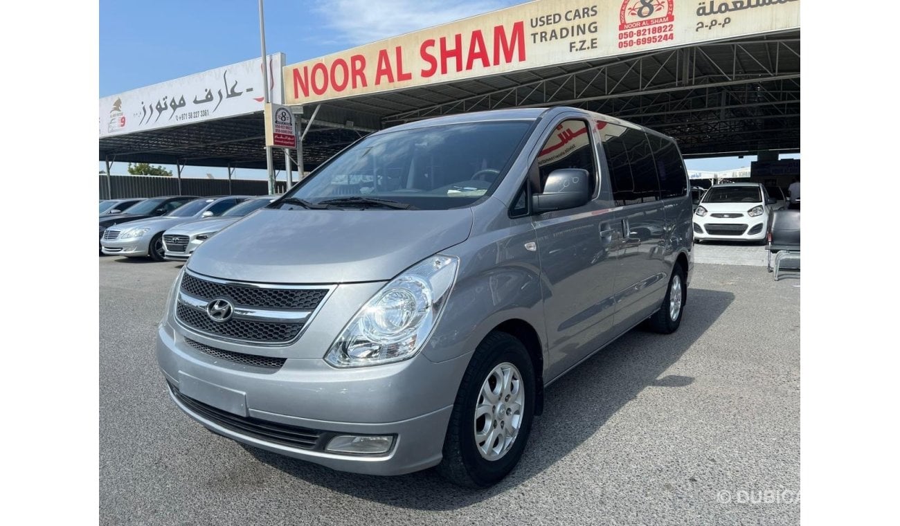 Hyundai H1 Starex