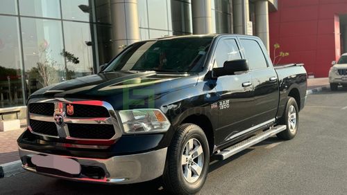 RAM 1500 Dodge RAM 1500 SLT 5.7L 4WD A/T MY-2015