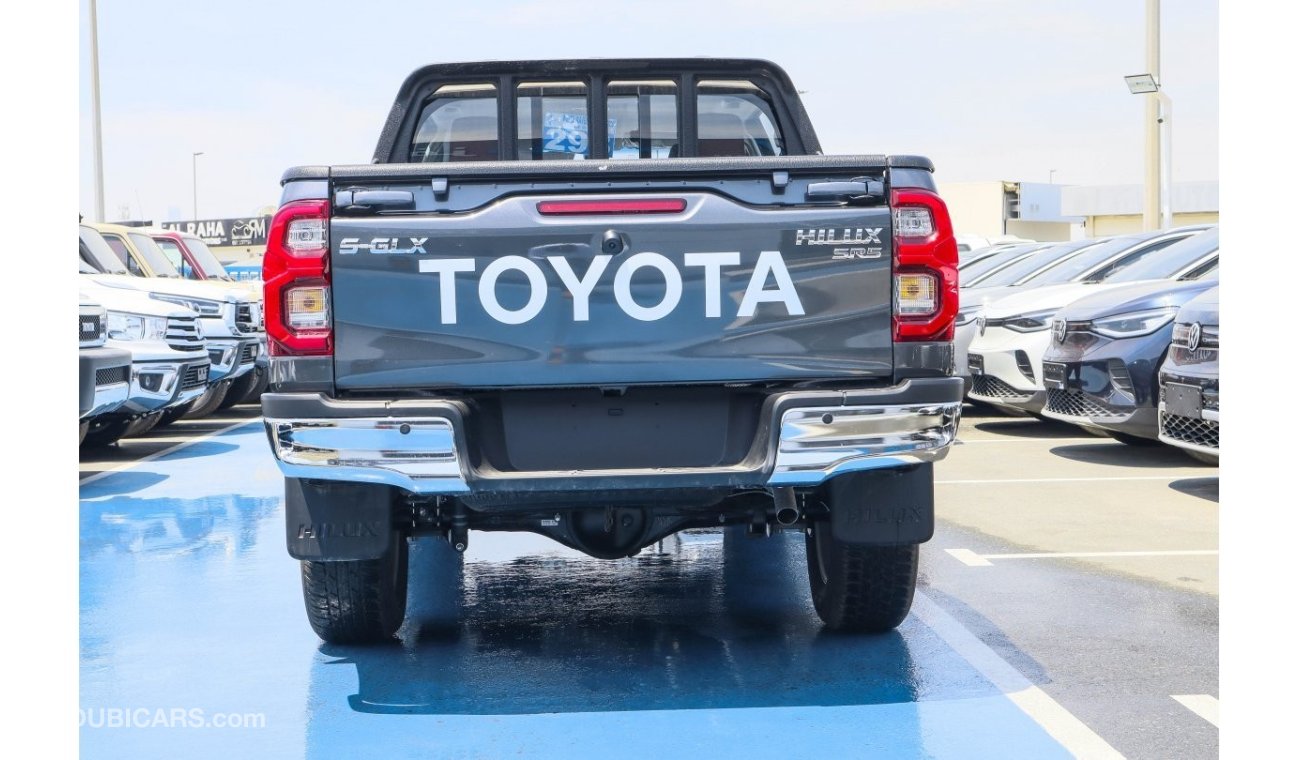 تويوتا هيلوكس TOYOTA HILUX S-GLX SR5 4x4 - 2.7L Petrol 2023