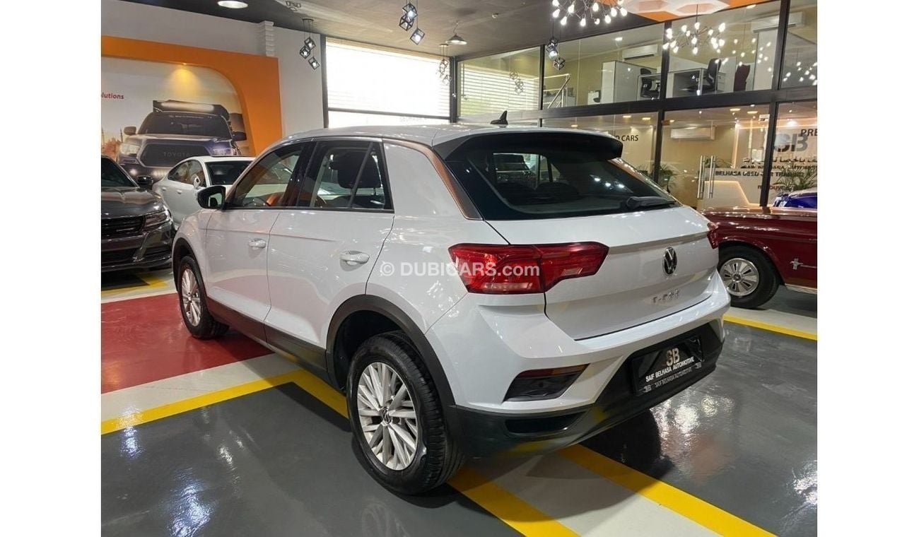 فولكس واجن T ROC AED 1250 EMi @ 0% DP | Volkswagen T-Roc 2021 TREND LINE | 1.4L | GCC | FWD | Under Warranty |