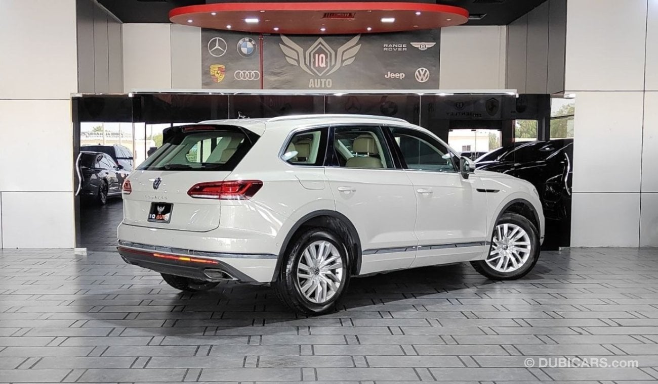 Volkswagen Touareg AED 2,600 P.M | 2021 V.W TOUAREG HIGHLINE | GCC | AGENCY WARRANTY | SERVICE CONTRACT PANORAMIC VIEW