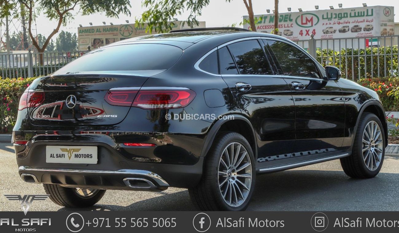 Mercedes-Benz GLC 300 4MATIC COUPE AMG