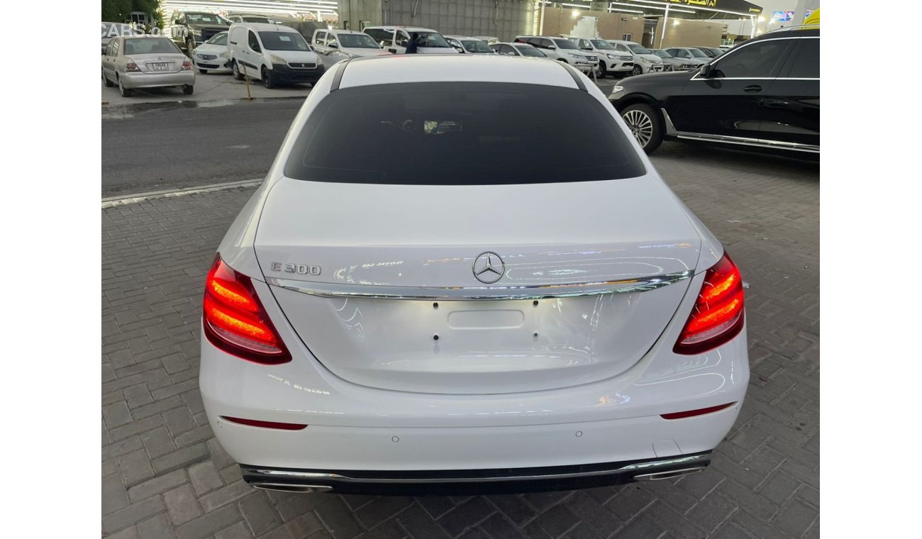 مرسيدس بنز E300 Std