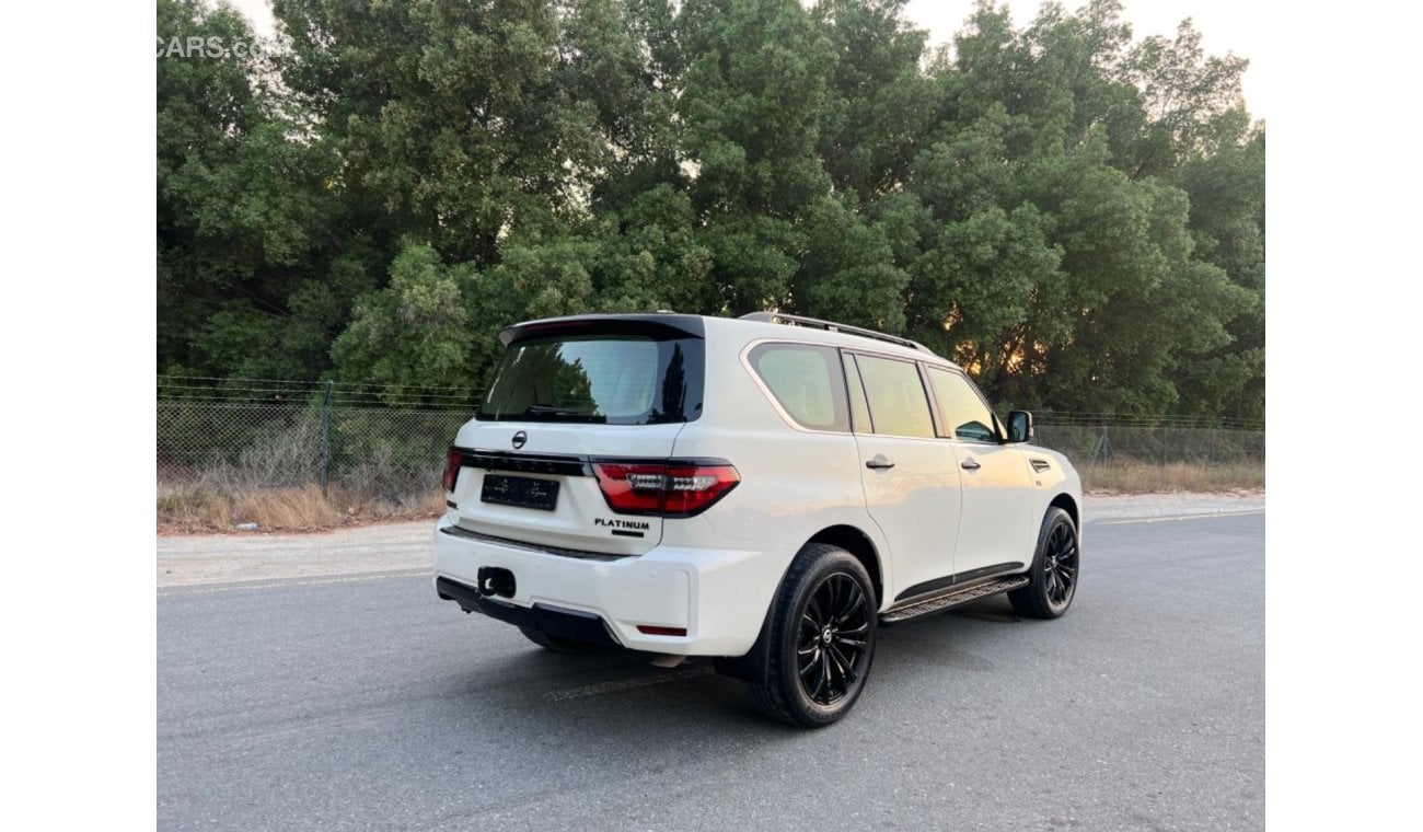 نيسان باترول Nissan patrol SE platinum/ V8/ 5.6  / model:2013 face lifted to 2022 in a good condition GCC full op