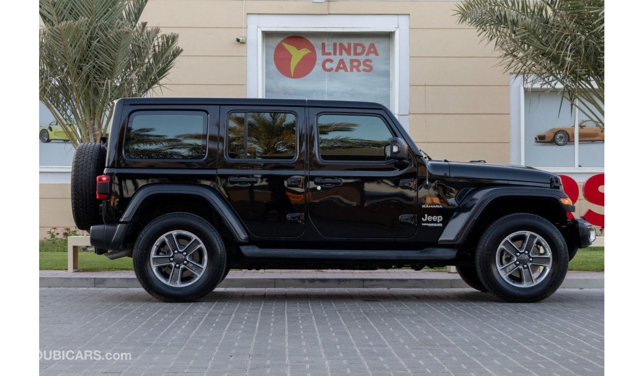 Jeep Wrangler Unlimited Sahara 3.6L Jeep Wrangler Unlimited Sahara 2019 GCC (LOWEST MILEAGE) under Warranty with F