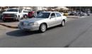 Lincoln Town Car veary clean car